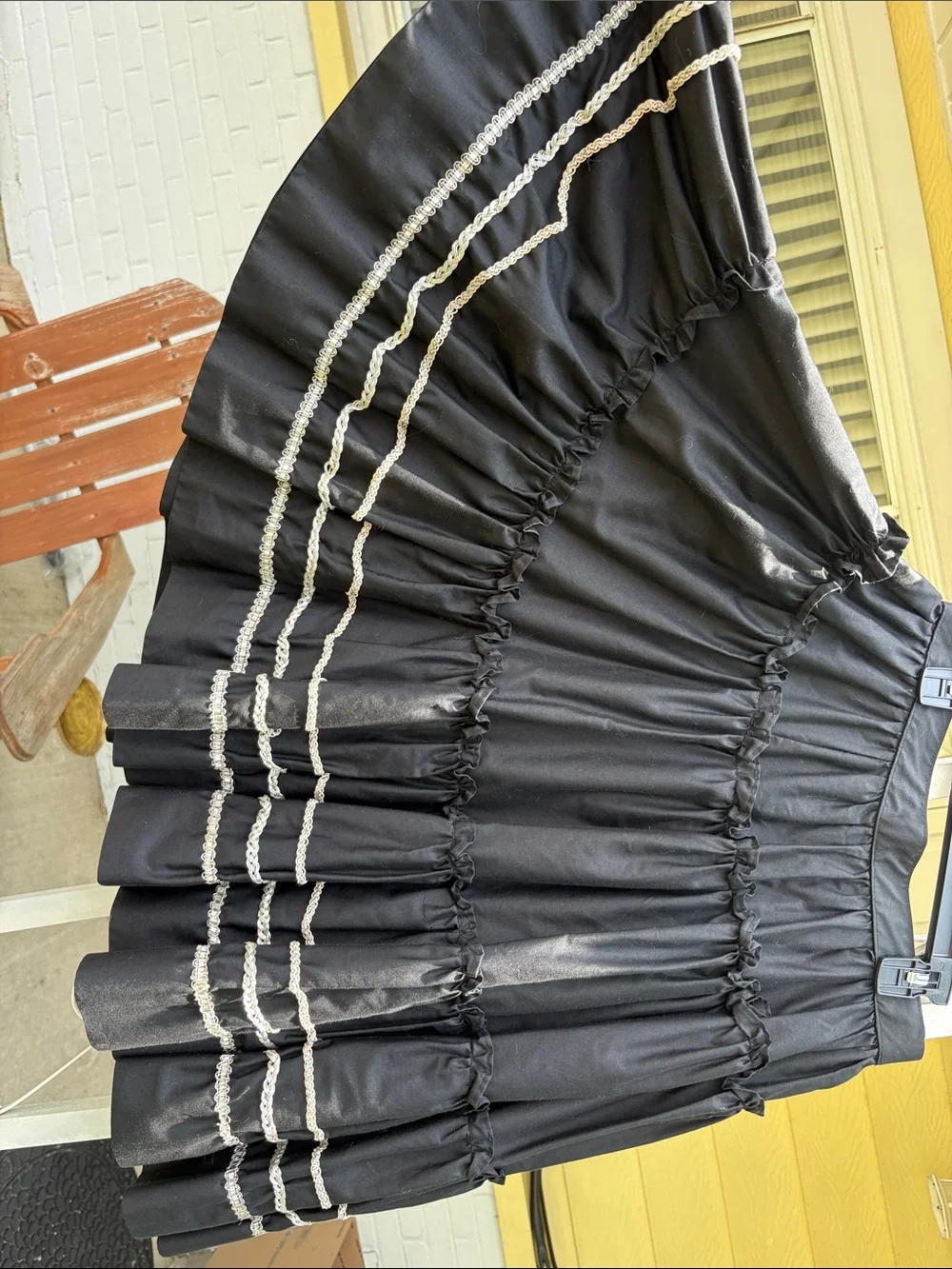 Source Unknown Black Tiered A-Line Skirt with Cream Trim